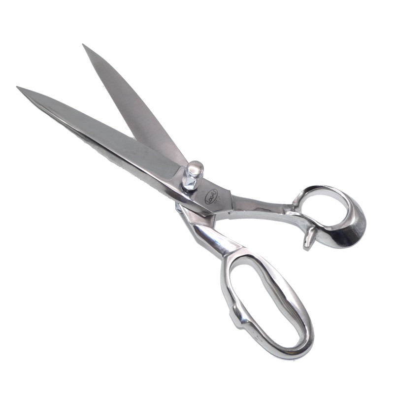 Ciseaux Tailleur à l'ancienne. Acier carbone forgé et chromé Ciseaux Tailleur à l'ancienne. Acier carbone forgé et chromé